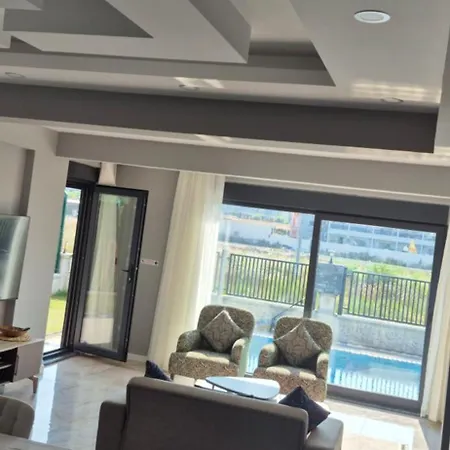 아파트 Denis House Havuz Sauna Ve Jakuzi Hadi Gelin *