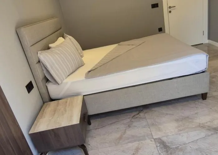 Denis House Havuz Sauna Ve Jakuzi Hadi Gelin Διαμέρισμα *