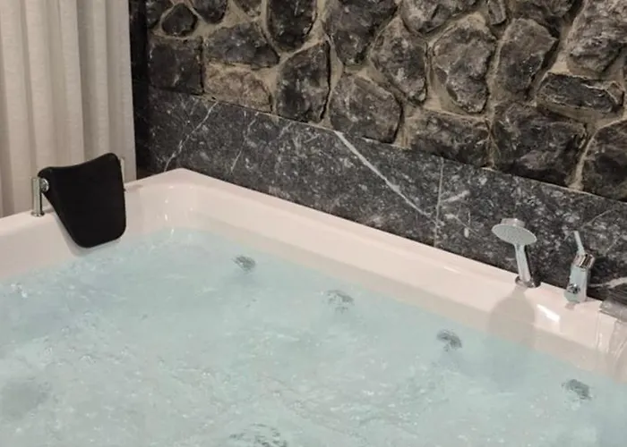 Denis House Havuz Sauna Ve Jakuzi Hadi Gelin Διαμέρισμα *